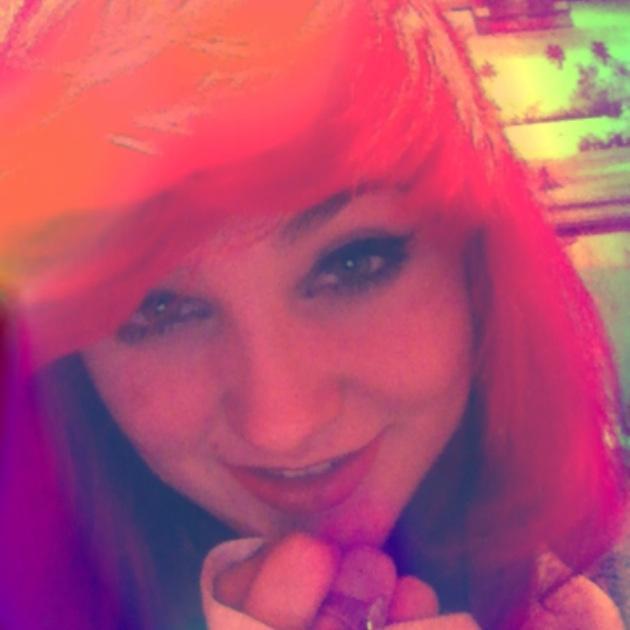 KatherineGrinde's profile picture. i am 16 and i love Music  and i like to hang out with friends, drawing and sing.