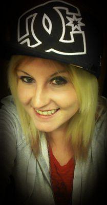 hannahedson23's profile picture. 