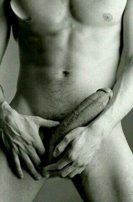 sexo real !!!!! whatsapp/ Skype 
solo chicas y parejas sw soy 100% hetero sexual. single  (solo df y Estado de México)