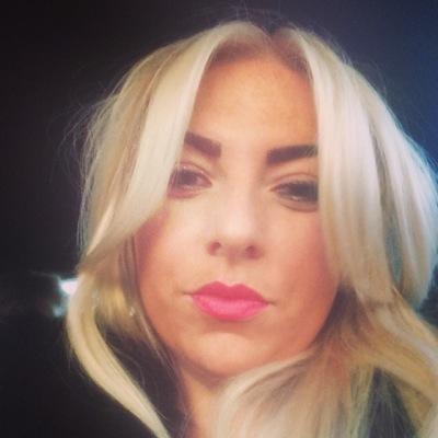 Hairstylist at Chloe Sims Beauty Bar, Brentwood ❤️❤️