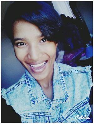 instagram- glynnisbewee