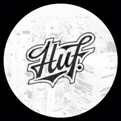 Tr_nds's profile picture. GT: Trxnds | ig: Tr.nds