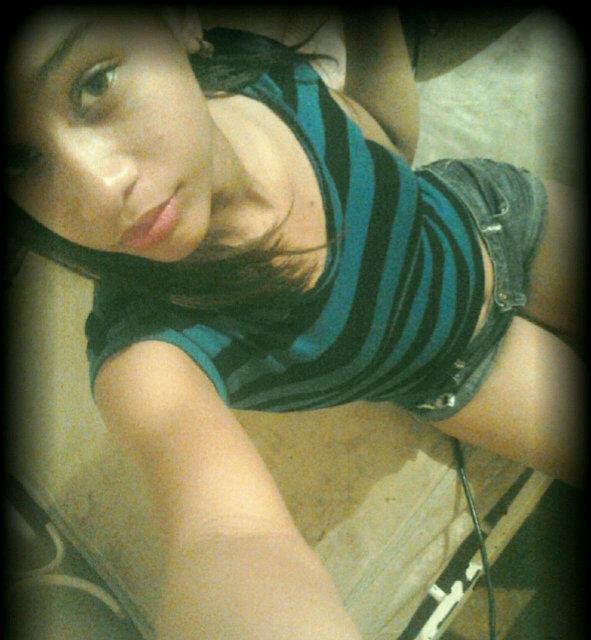 Mii cOro ' kitty coQotonaas. , «yO soy barbie's y tuu unAa malditah muñecAa de trapoo jajaja , soy malaa »