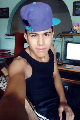 BrayanS58229758's profile picture. ♡! Todo Pasa Todo Cambia, Pero Siempre Hay Razones Para Sonreir✌||Con Estilo, Pero No Vacilo||