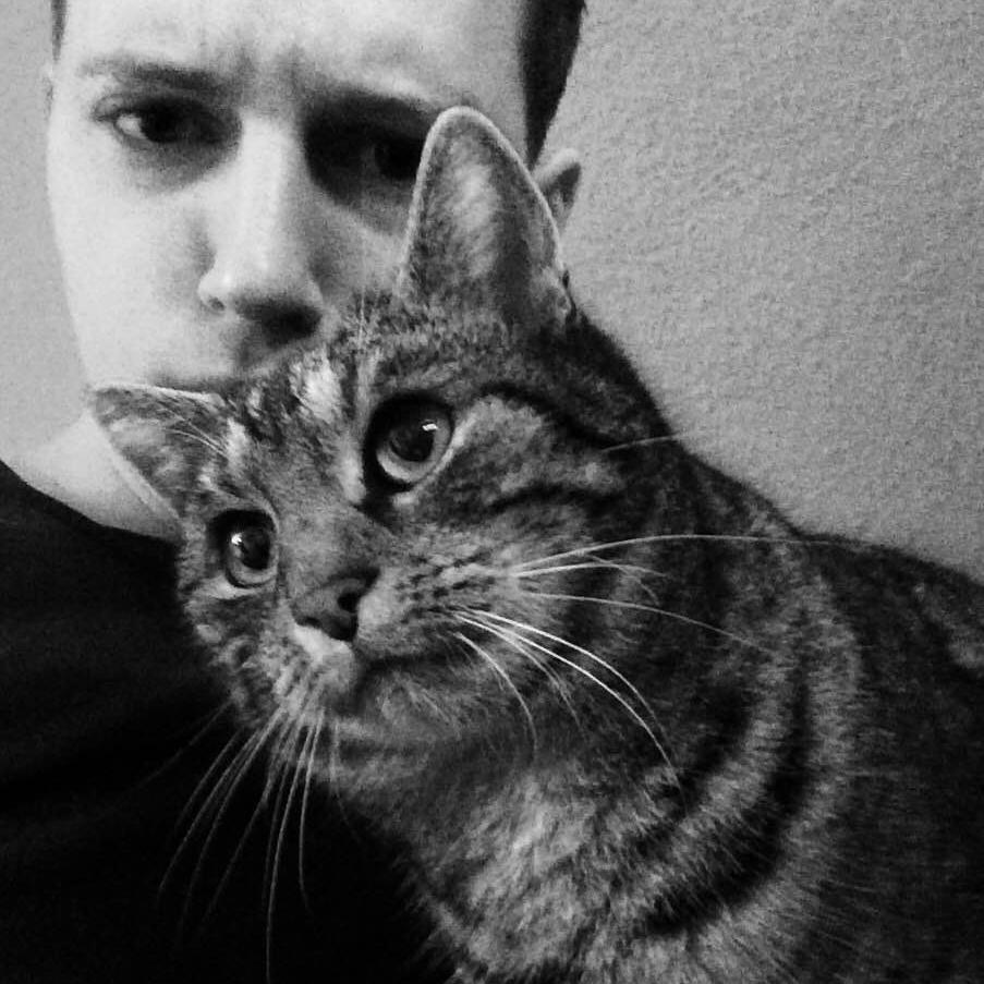 likes coffee ☕️, cats 🐈 and science stuff 🚀