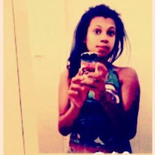 rakellsaraiva's profile picture. 