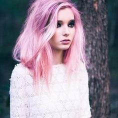 I document my life on youtube... personal acc: @onlyjustlucy (only follow if you're cool)
