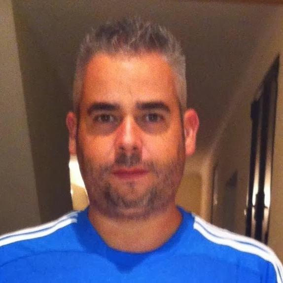 Fitness Trainer. Padre. 40