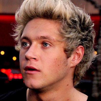 hiii pretty please follow @speakniaII