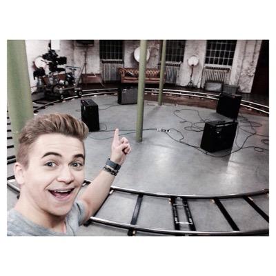Updating you on everything Hunter Hayes