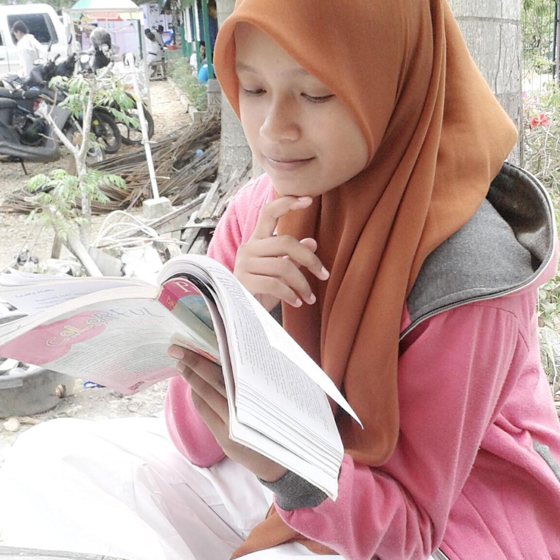 CAHAYANURSETYA2's profile picture. SMPN 1 MARTAPURA
Mz :p :)
KARATE DO AMURA   :)
27-04-2001