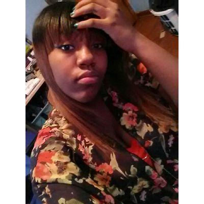 I'm just wanna have fun, love god, family and my boyfriend. 
FMOIG: @ leanleenlene_