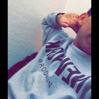 jojolamimi1's profile picture. Ce compte appartient a @_asdecoeur aller voir mes tweets sur mon principal Merci de follow back