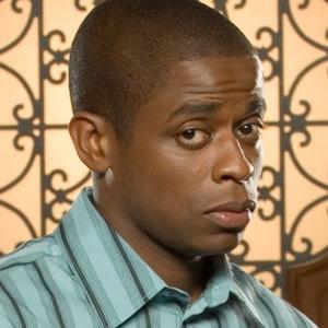 friends call me gus, strangers call me a 1000 differnet names. shawn spencer is my bff. Still looking for Mrs.Guster! we love you @dulehill!! made by