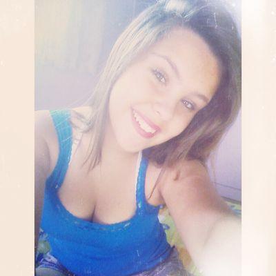 Seja a Bíblia de quem não tem, seja a igreja que não querem ir! ♥