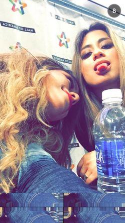 gazelafritada's profile picture. Harmonizer * Directioner * Swiftie * Fã da Lana