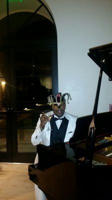 apowell347's profile picture. 