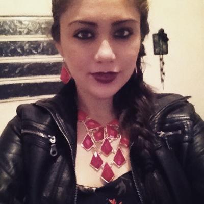 16 Instagram: tory_chavez