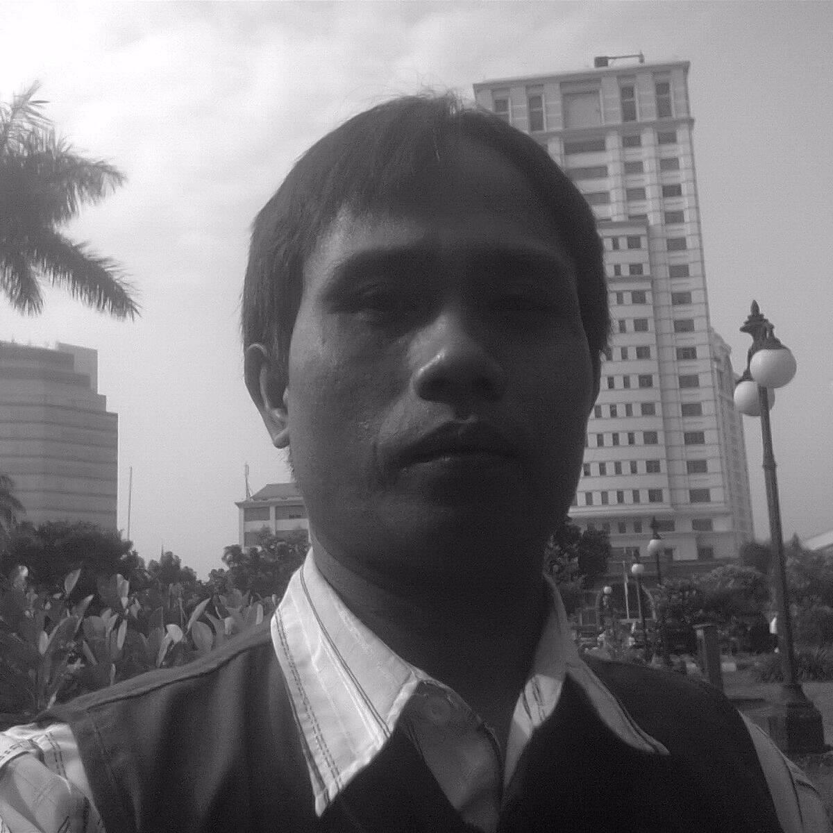 Hidup baik ataupun buruk adalah pilihan mreka dgn sadar pilihannya utk hidup penuh noda dipastikan dia itu ahli dusta