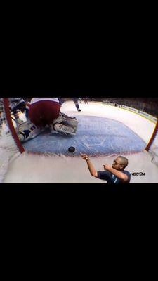 new to streaming for NHL 16 lots of giveaways, trades and wagers against viewers https://t.co/6MpFXTa2sY