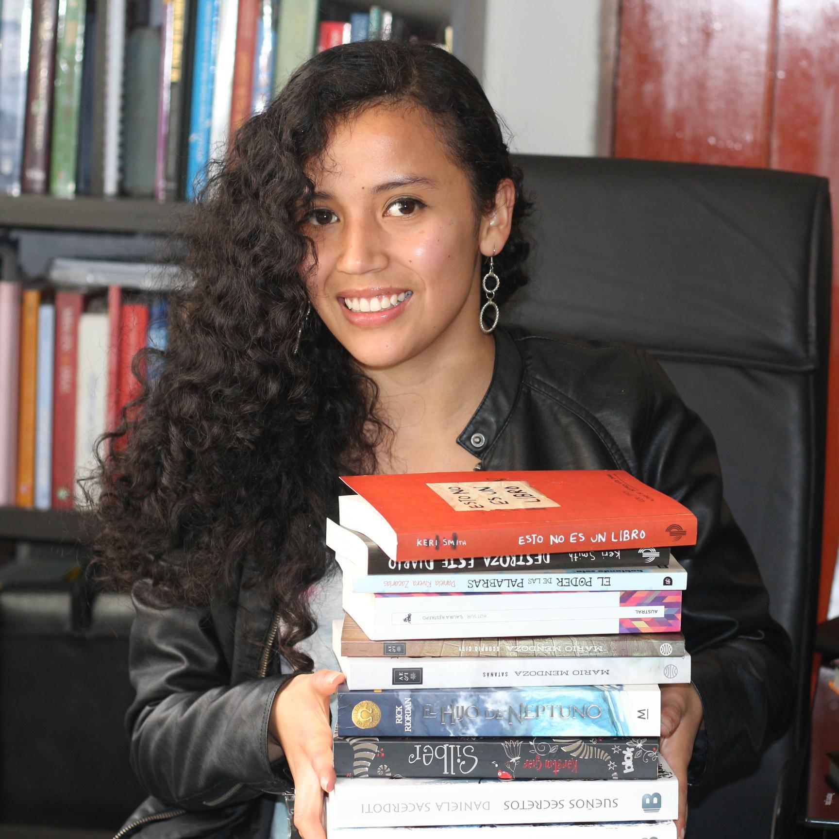 linita7s's profile picture. Booktube Colombia y admiradora de la literatura