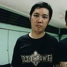Pendengar alunan nada..