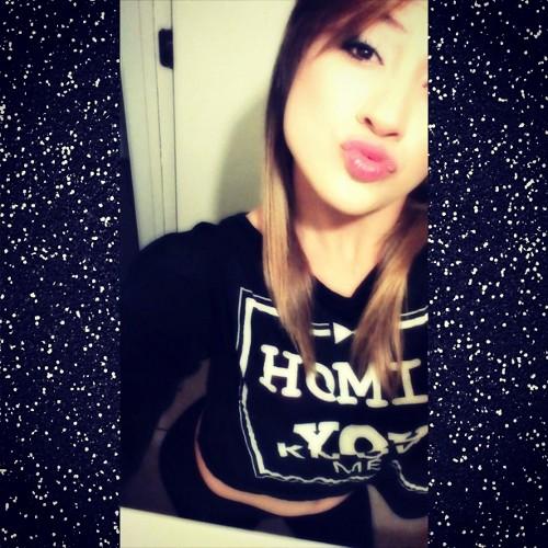 Insta: bbydee_1997  Snapchat: bbydeanna   In High School  Young , Beautiful & just living life .
