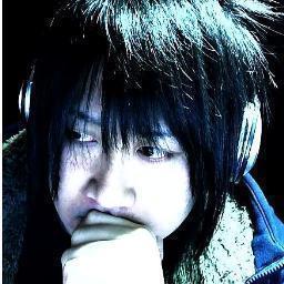 ROCK/LIVE/ファッション/ラーメン
飛べないホソミは ただのタケシだぜ！