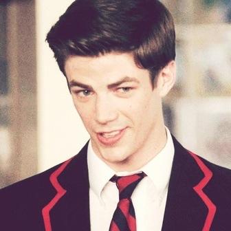 NotSoDapper's profile picture. Well well well, if it isn't a young Barbra Streisand and an old Betty White. Where's Gay Cyclops? Still trying to stumble his way in?