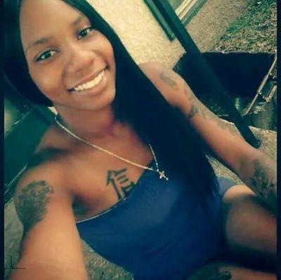 Full Time Mommy , Gritter$ Loving Lifee^_^  A Tatted Beauty , 
Bi Scorpio :* Follow Meeee