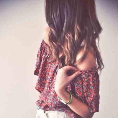 ✝I make mistakes. I'm not perfect. Don't judge me. I'm a sinner. I'm a gal that's in love with Jesus. I'm gal that's just trying to live my life for him ✝