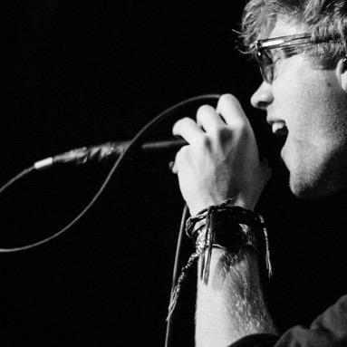 paradisexfears's profile picture. Paint me jealous, paint me rage, for gods sake paint me anything, just paint. Your brush awaits.