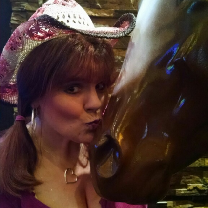 Suzy_Sweeps's profile picture. 