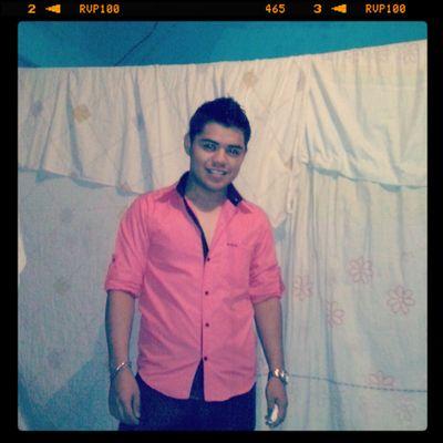 #FOLLOW ME :) SIGANME AMIGO ;) VAMOS SOY NUEVO SIGANME :) @JOSHE_CHEMA2 MAR➕IN GARRI❌