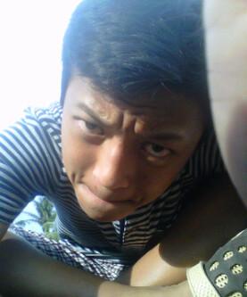 Febry_yy's profile picture. Rondhe keche