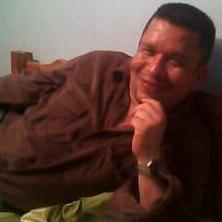 humberto196848's profile picture. Comparto opiniones desde el respeto. Un día a la vez. El dios en quien yo creo no nos manda el problema, sino la fuerza para sobrellevarlo.