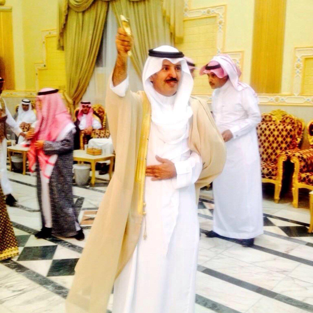 الشاعرمحمد القويماني