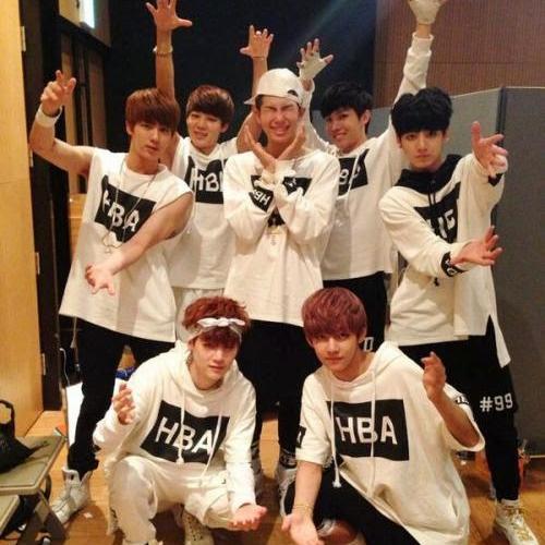Suka binggo sama BTS :) Terutama KIM SEOK JIN 3 | suka juga sama EXO | Suju | SMPN 1 CCR | 7E 8F IX-E (9E)