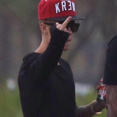 € blazing weed with justin €