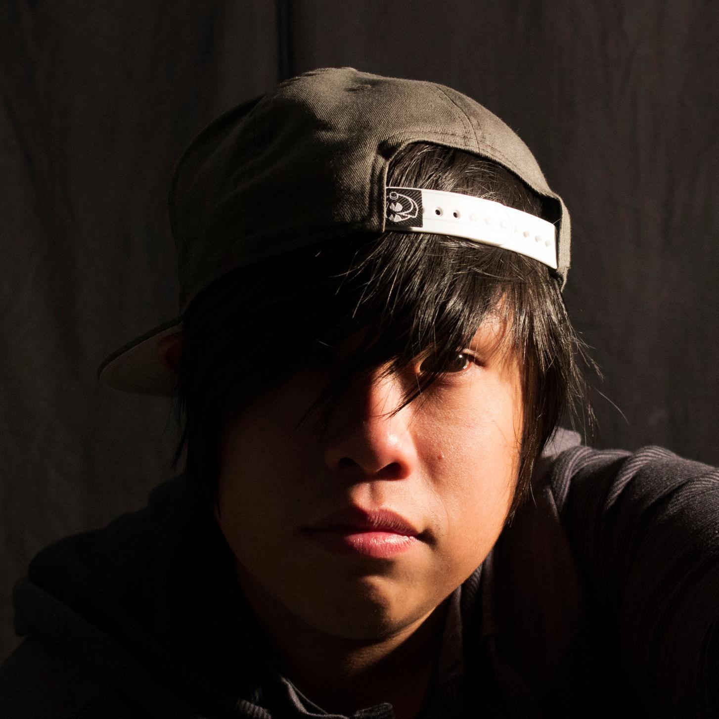 CHECK OUT MY MUSIC AT https://t.co/hBaX7bBhp9