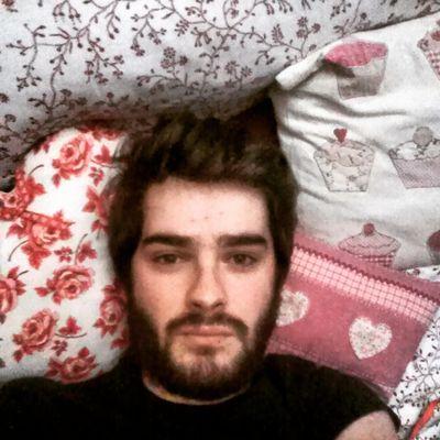 KubeWillB's profile picture. KUBE Radio Station Manager and all round lonely gent.