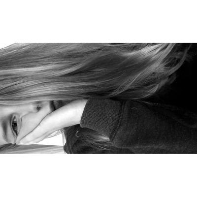 Insta: @heyikbensofie_