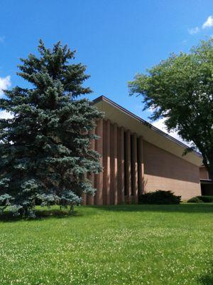 First Congregational UCC is a Christ-centered, open and inclusive faith community. Join us for worship on Sundays at 10:30am!