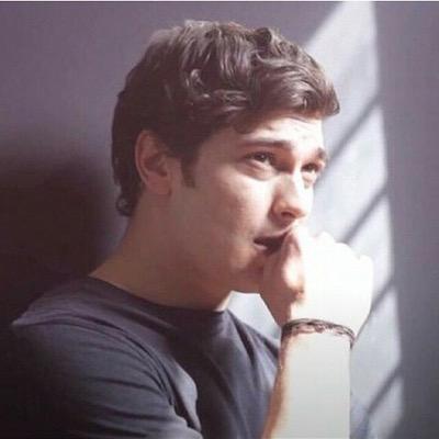 kuyruklu yıldızım:mira_medcezirrr Kardeşim:@serez_mertserez