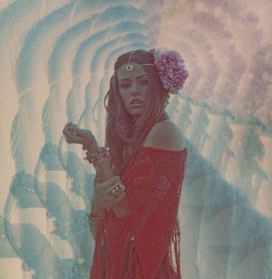 Troo995's profile picture. ‏‏‏‏‏‏‏‏‏‏‏‏‏-أنا يا صاحبي طيّب و في صدري طفل بكّاي!                   يقولون اني ارقص منشنات هات فولو ورتويت وابشر بعزك❤