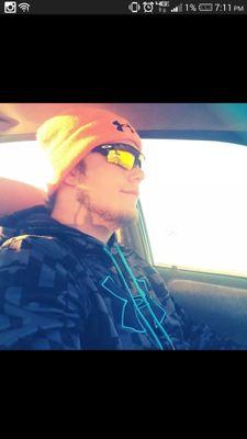 BallKodey's profile picture. tree trimmer, 20 years old. snap chat kodeyball15