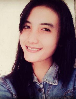 Yyayuk Werdiningsih | 17 Juni 1997 | Akbid Giri Satria Husada (Midwife)