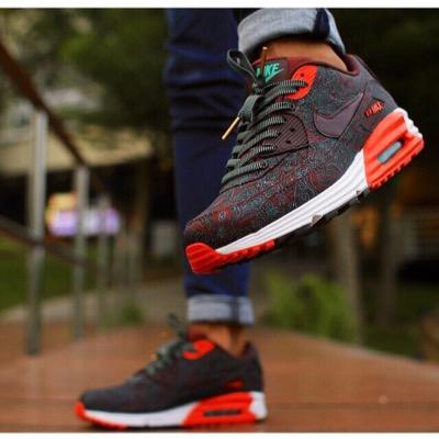 nikeshoes_pj_'s profile picture. Venta de AirMax, Rosherun, Nike Janosky, NB. Equipaciones de futbol, NHL, NBA, NFLK. Gorras y gafas.100 % calidad y fiabilidad. Cáceres. Instagram: nikeshoes_._