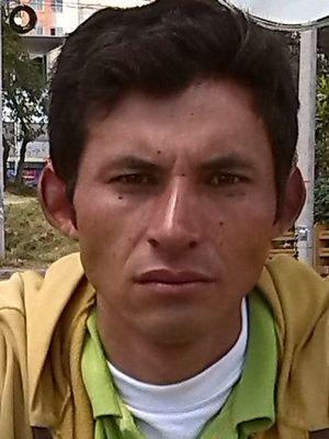 trabajo en vigilancia privada tengo 30 años soltero sin hijos vivo solo le tengo respeto a DIOS y amo my trabajo # de móvil 3102830147