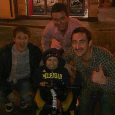 lesmcdanger's profile picture. 